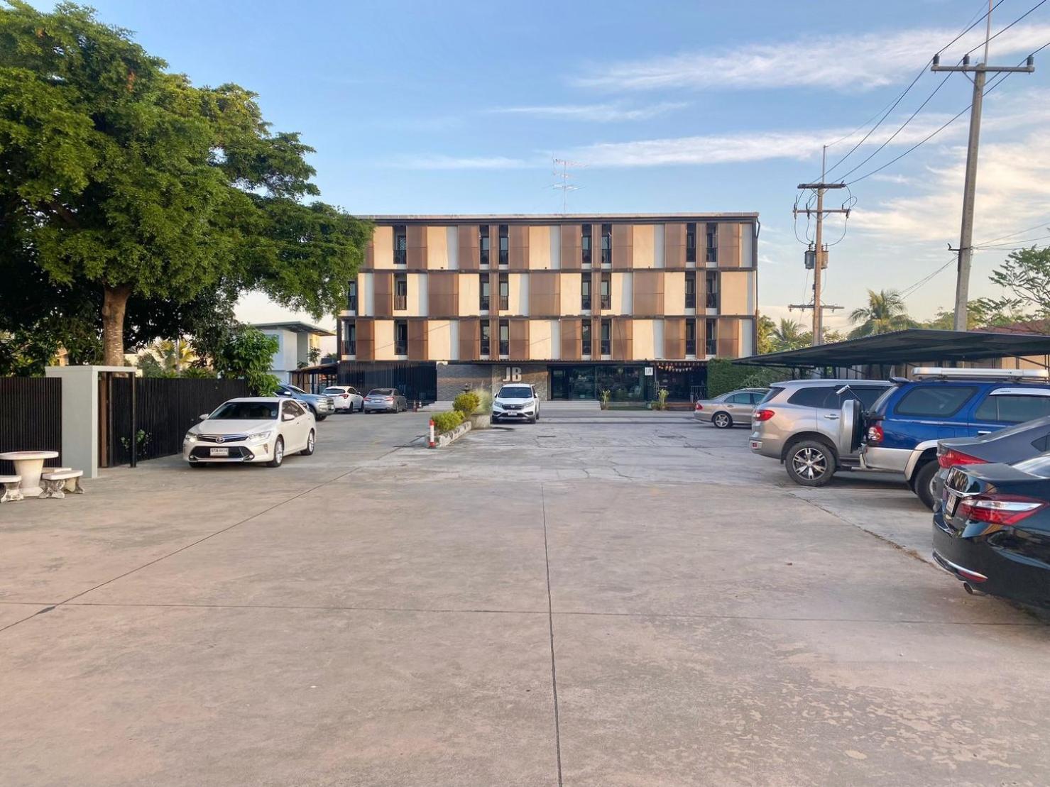 Jb Place Nakhon Pathom Εξωτερικό φωτογραφία